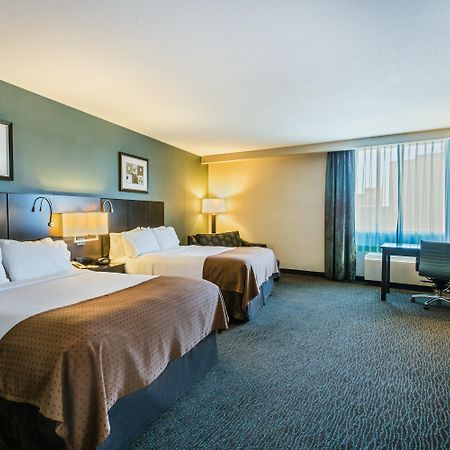 Holiday Inn Saskatoon Downtown By Ihg מראה חיצוני תמונה